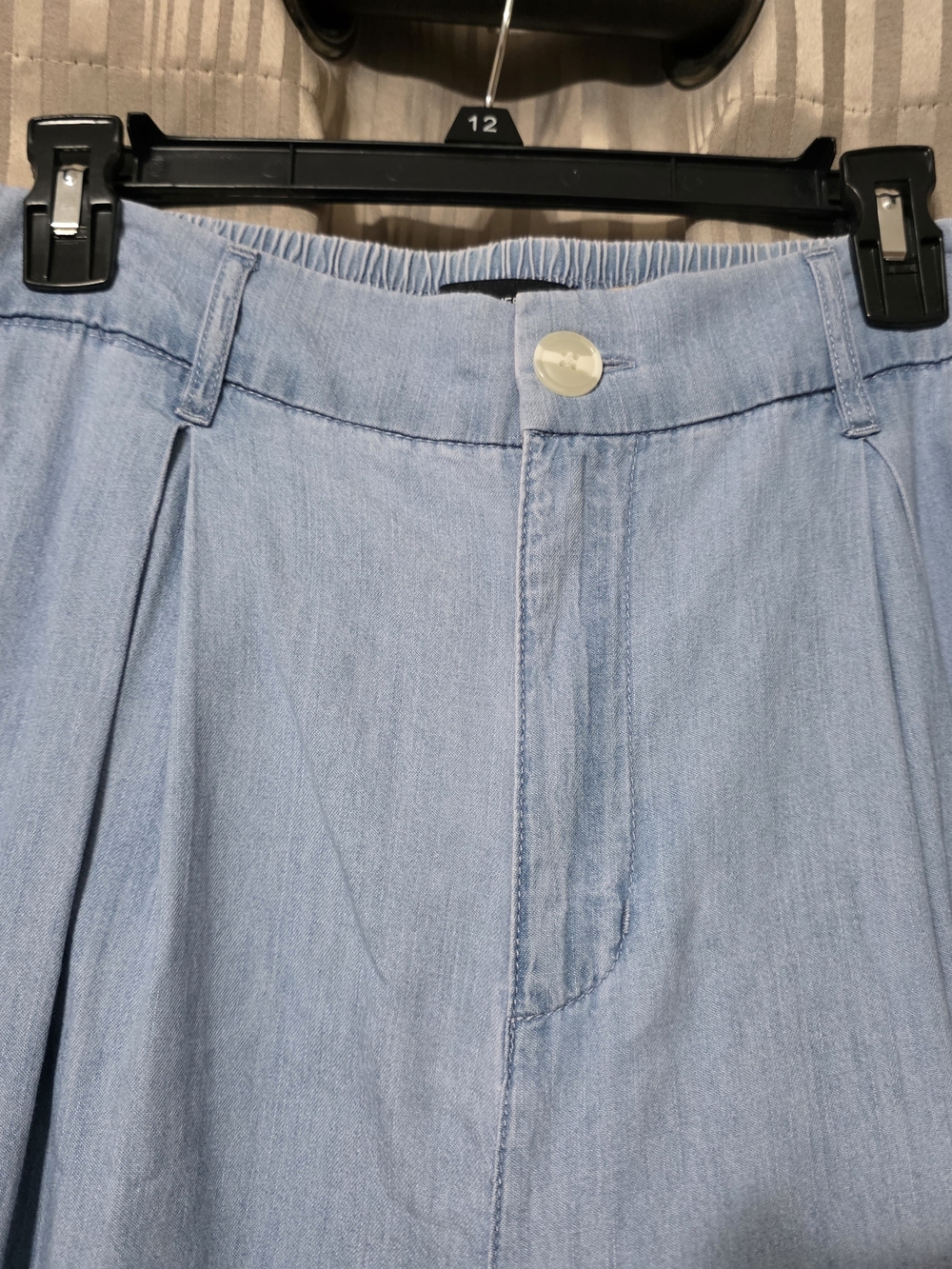 BCBGeneration Light Blue Elastic Waist High-Rise Pants. NWOT - Picture 3 of 6
